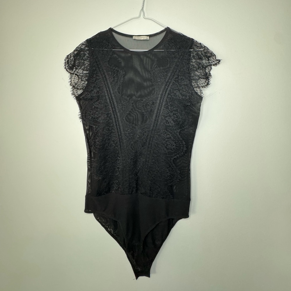ZARA Lace Bodysuit | Size M | Flattering Fit & Unique Details - Picture 4 of 11